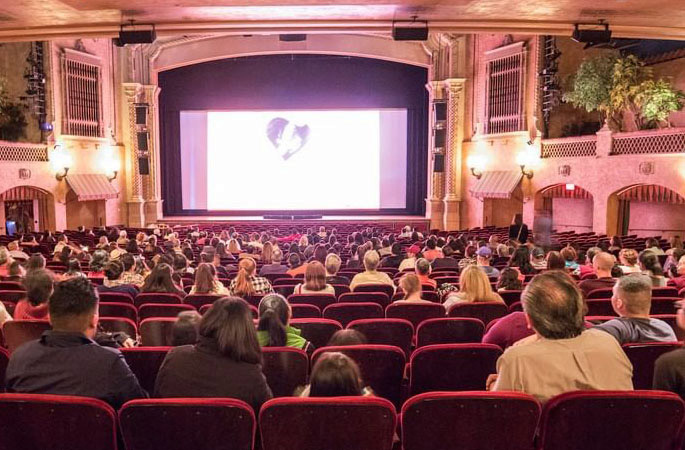 Free Holiday Movies at the Plaza Theatre